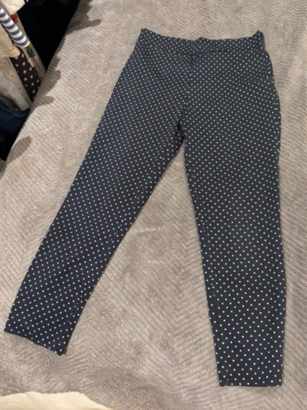 Polka dot capri pants